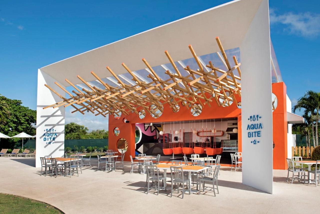 Nickelodeon Hotels & Resorts Punta Cana Exterior photo Aqua Bite
