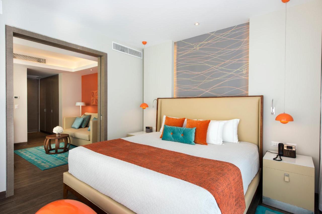 Nickelodeon Hotels & Resorts Punta Cana Exterior photo A bedroom at the hotel