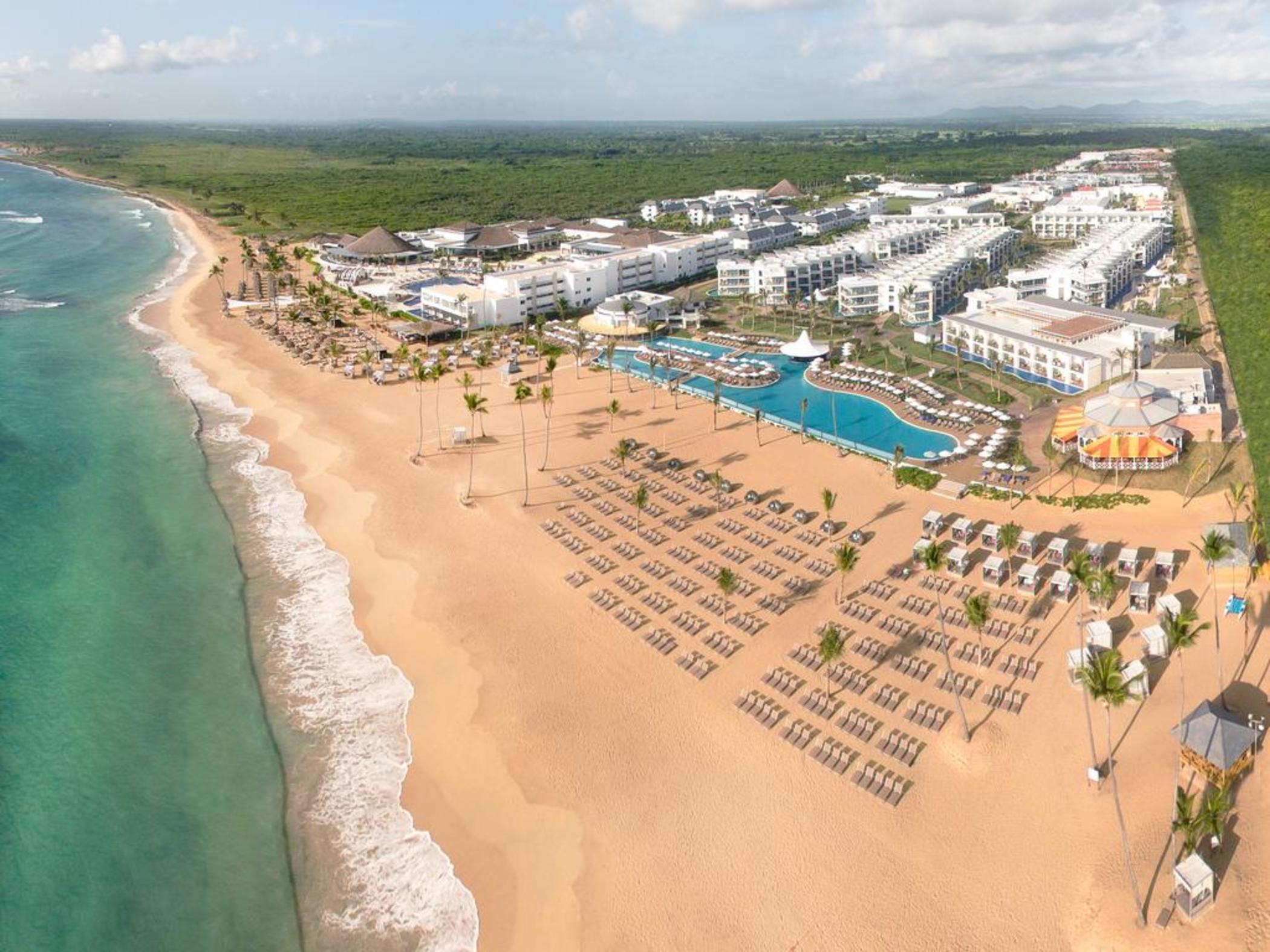 Nickelodeon Hotels & Resorts Punta Cana Exterior photo Aerial view of the resort